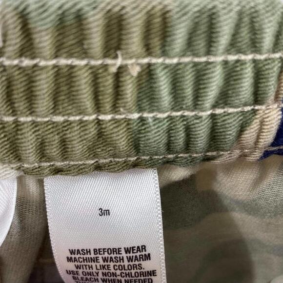 CARTER'S Infant Camo Print Boy's Shorts 3 Months - Picture 4 of 8